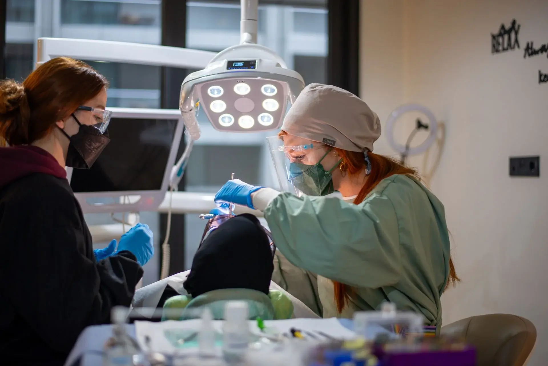 dentist near charleswood, ab