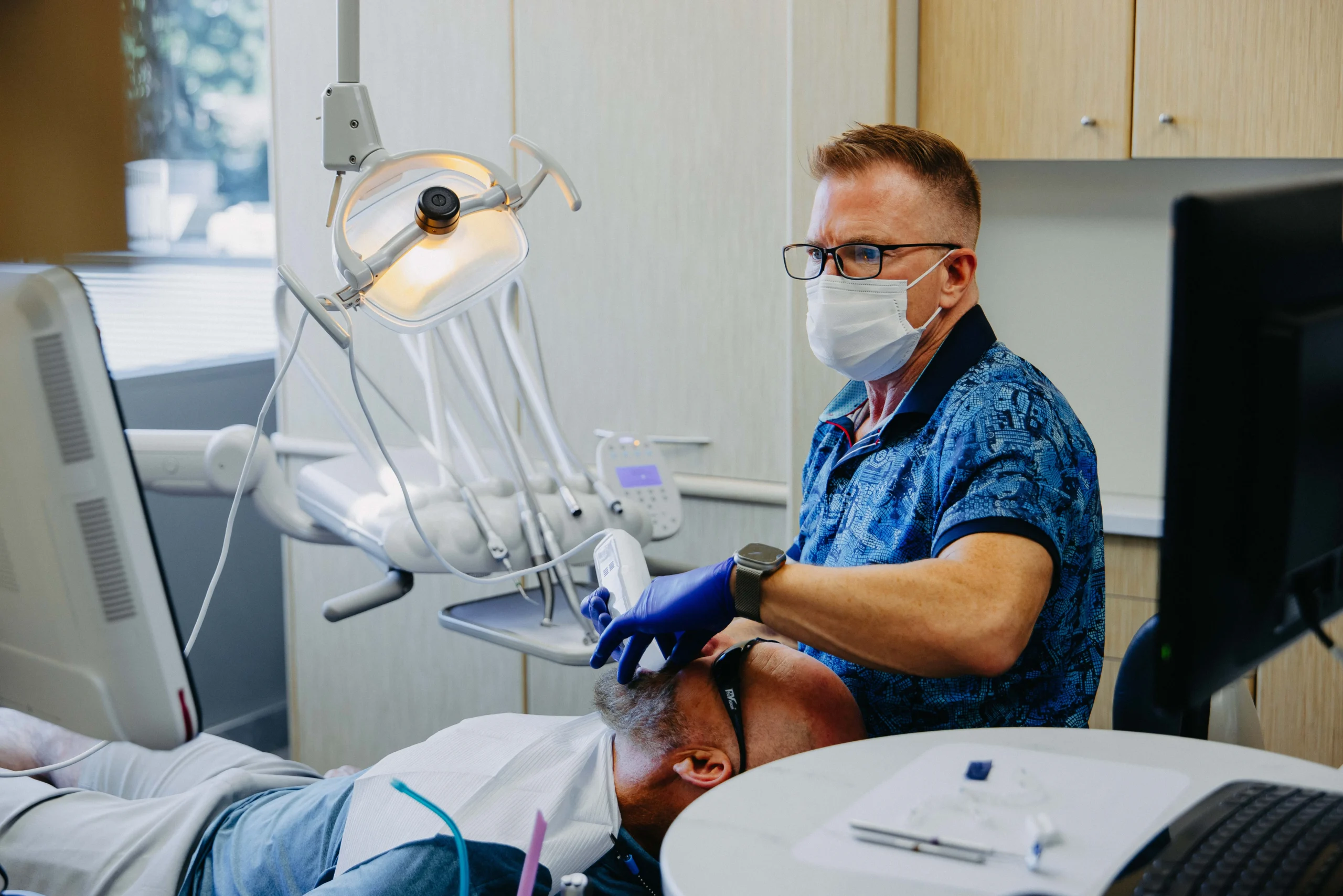 dr todd donnelly at dentist nw calgary, ab
